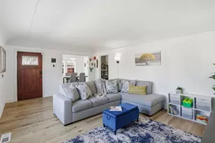 166 E Humboldt St, San Jose, CA 95112 - Photo 7