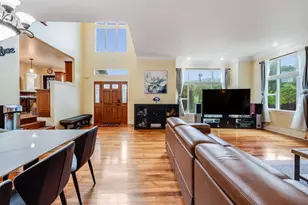 17645 Manzanita Dr, Morgan Hill, CA 95037 - Photo 11