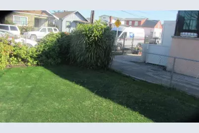 9219 Holly St, Oakland, CA 94603 - Photo 13