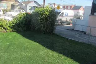 9219 Holly St, Oakland, CA 94603 - Photo 13