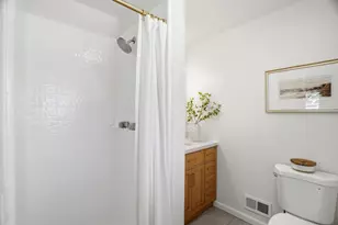 1554 Calinoma Dr, San Jose, CA 95118 - Photo 37