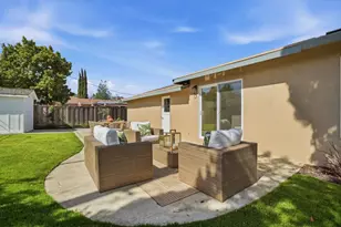 1554 Calinoma Dr, San Jose, CA 95118 - Photo 53