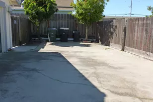 460 SE Jeremy Ct, Oakdale, CA 95361 - Photo 37