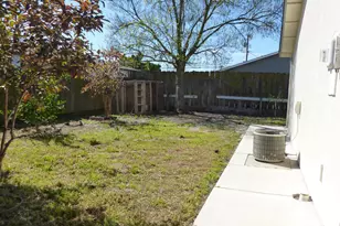 460 SE Jeremy Ct, Oakdale, CA 95361 - Photo 31