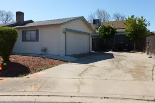 460 SE Jeremy Ct, Oakdale, CA 95361 - Photo 5