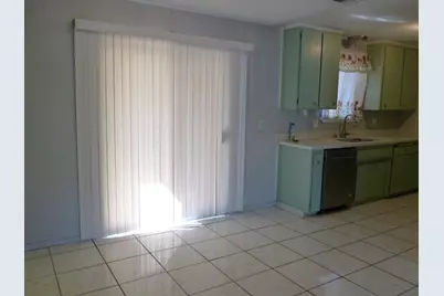 460 SE Jeremy Ct, Oakdale, CA 95361 - Photo 17