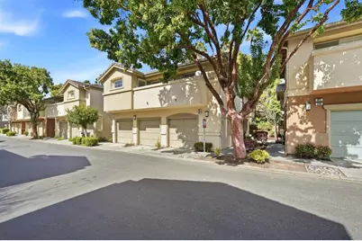 327 Oleander Dr, San Jose, CA 95123 - Photo 1