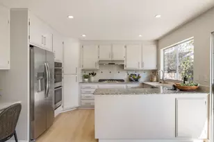 12139 Marilla Dr, Saratoga, CA 95070 - Photo 11