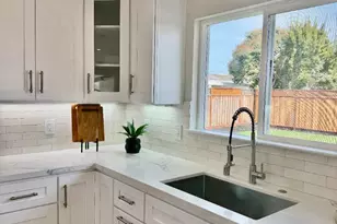 7579 Burnham Way, Dublin, CA 94568 - Photo 9