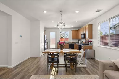 925 Klamath Way, Hollister, CA 95023 - Photo 9