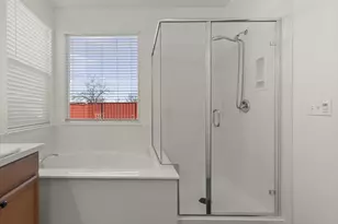 925 Klamath Way, Hollister, CA 95023 - Photo 17