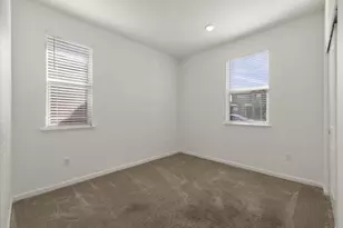 925 Klamath Way, Hollister, CA 95023 - Photo 25