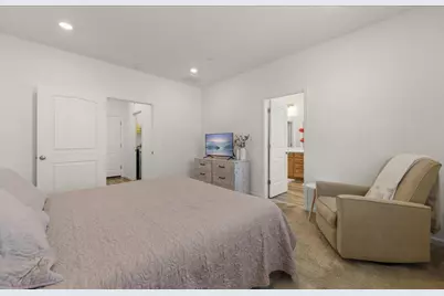 925 Klamath Way, Hollister, CA 95023 - Photo 15