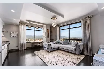 88 E San Fernando St 1905, San Jose, CA 95113 - Photo 5