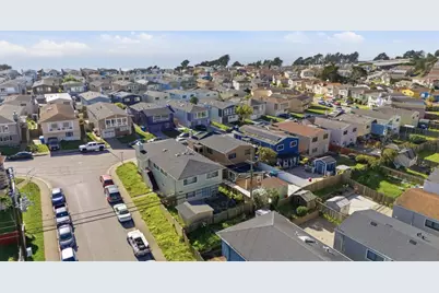 249 Gateway Dr, Pacifica, CA 94044 - Photo 57