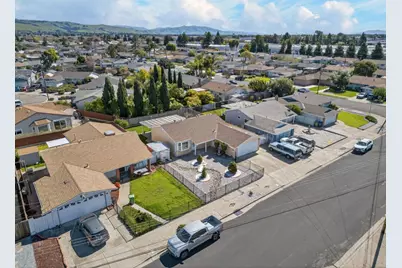 1880 Dove Way, Hayward, CA 94545 - Photo 31