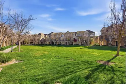 1057 Rock Ave, San Jose, CA 95131 - Photo 27