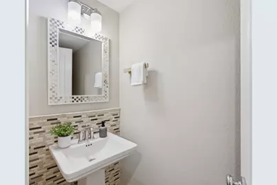 1057 Rock Ave, San Jose, CA 95131 - Photo 9