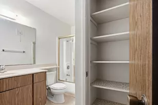 139 Piccadilly Pl H, San Bruno, CA 94066 - Photo 19