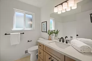 1165 Adams Dr, San Jose, CA 95132 - Photo 17