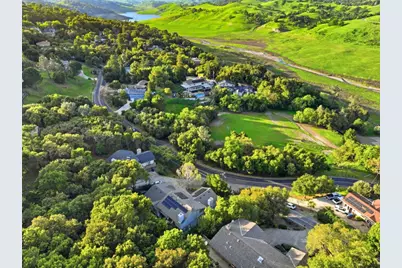 17285 Copper Hill Dr, Morgan Hill, CA 95037 - Photo 65