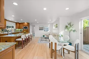 12095 Brookglen Dr, Saratoga, CA 95070 - Photo 17