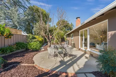 12095 Brookglen Dr, Saratoga, CA 95070 - Photo 55