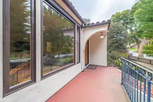 990 Sinex Ave, Pacific Grove, CA 93950 - Photo 3