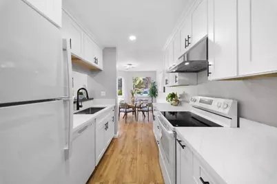 21117 Gary Dr 119, Castro Valley, CA 94546 - Photo 3