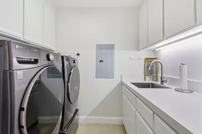 8755 McCarty Ranch Dr, San Jose, CA 95135 - Photo 31