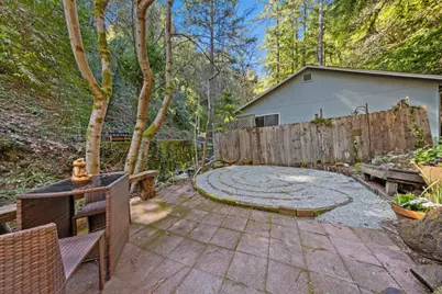 19495 Beardsley Rd, Los Gatos, CA 95033 - Photo 17