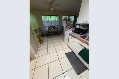 565 N 12th St, San Jose, CA 95112 - Photo 3
