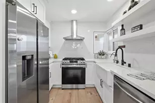 1216 Champagne Ln, San Jose, CA 95132 - Photo 7