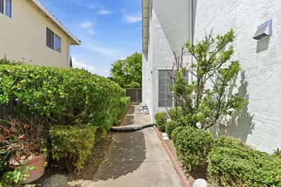 918 Westridge Dr, Milpitas, CA 95035 - Photo 51