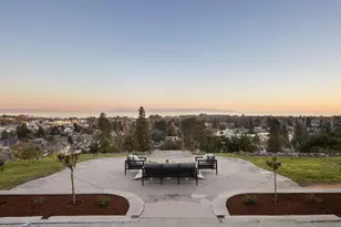 535 Highland Ave, Santa Cruz, CA 95060 - Photo 3