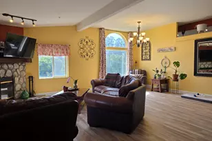 17105 Wilson, Royal Oaks, CA 95076 - Photo 5