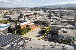 220 4th St, Hollister, CA 95023 - Photo 1