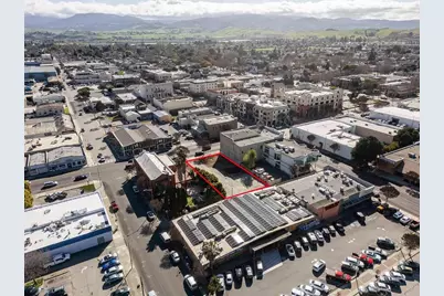 220 4th St, Hollister, CA 95023 - Photo 7