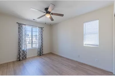 980 Longfellow Dr, Salinas, CA 93906 - Photo 25