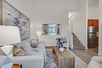 452 Coyote Creek Cir, San Jose, CA 95116 - Photo 9