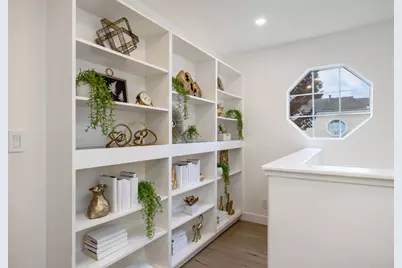 2064 Rialto Ct, Mountain View, CA 94043 - Photo 23