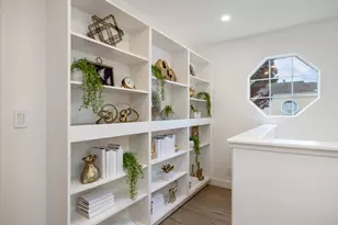 2064 Rialto Ct, Mountain View, CA 94043 - Photo 23