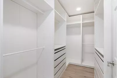 2064 Rialto Ct, Mountain View, CA 94043 - Photo 17