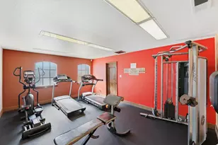 393 Chateau La Salle Dr 393, San Jose, CA 95111 - Photo 23