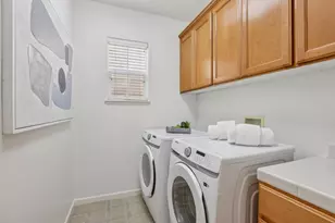 3866 Evangelho Cir, San Jose, CA 95148 - Photo 35