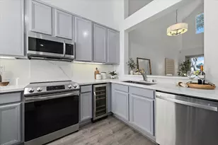 903 Sunrose Ter 310, Sunnyvale, CA 94086 - Photo 7