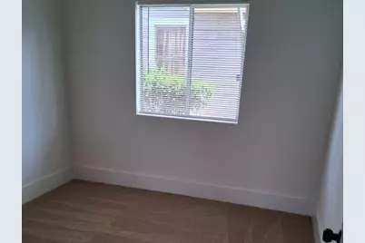 1574 Jerrold Ave, San Francisco, CA 94124 - Photo 5