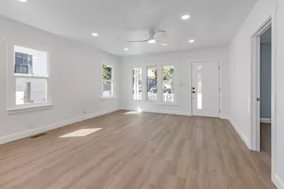 962 S 10th St, San Jose, CA 95112 - Photo 9