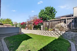 1490 Hilltop Rd, Hollister, CA 95023 - Photo 9