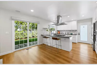 800 Fountain Park Ln, Mountain View, CA 94043 - Photo 17